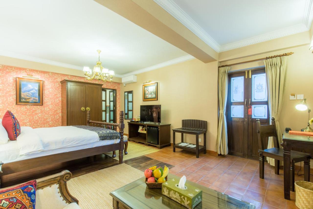 Baber Mahal Vilas - The Heritage Hotel Катманду Екстер'єр фото