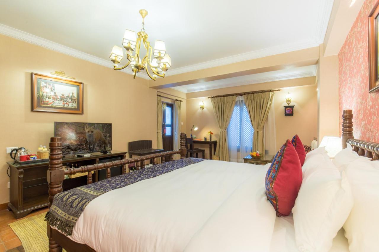 Baber Mahal Vilas - The Heritage Hotel Катманду Екстер'єр фото