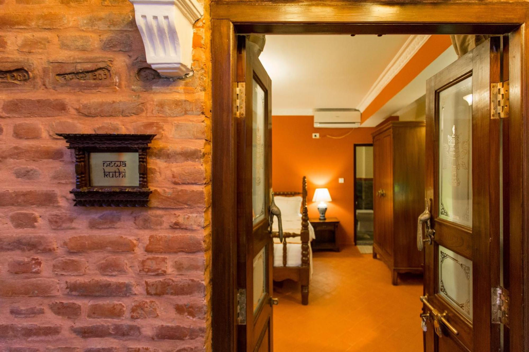 Baber Mahal Vilas - The Heritage Hotel Катманду Екстер'єр фото