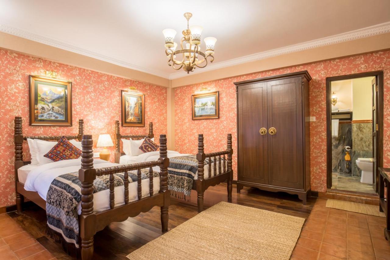Baber Mahal Vilas - The Heritage Hotel Катманду Екстер'єр фото